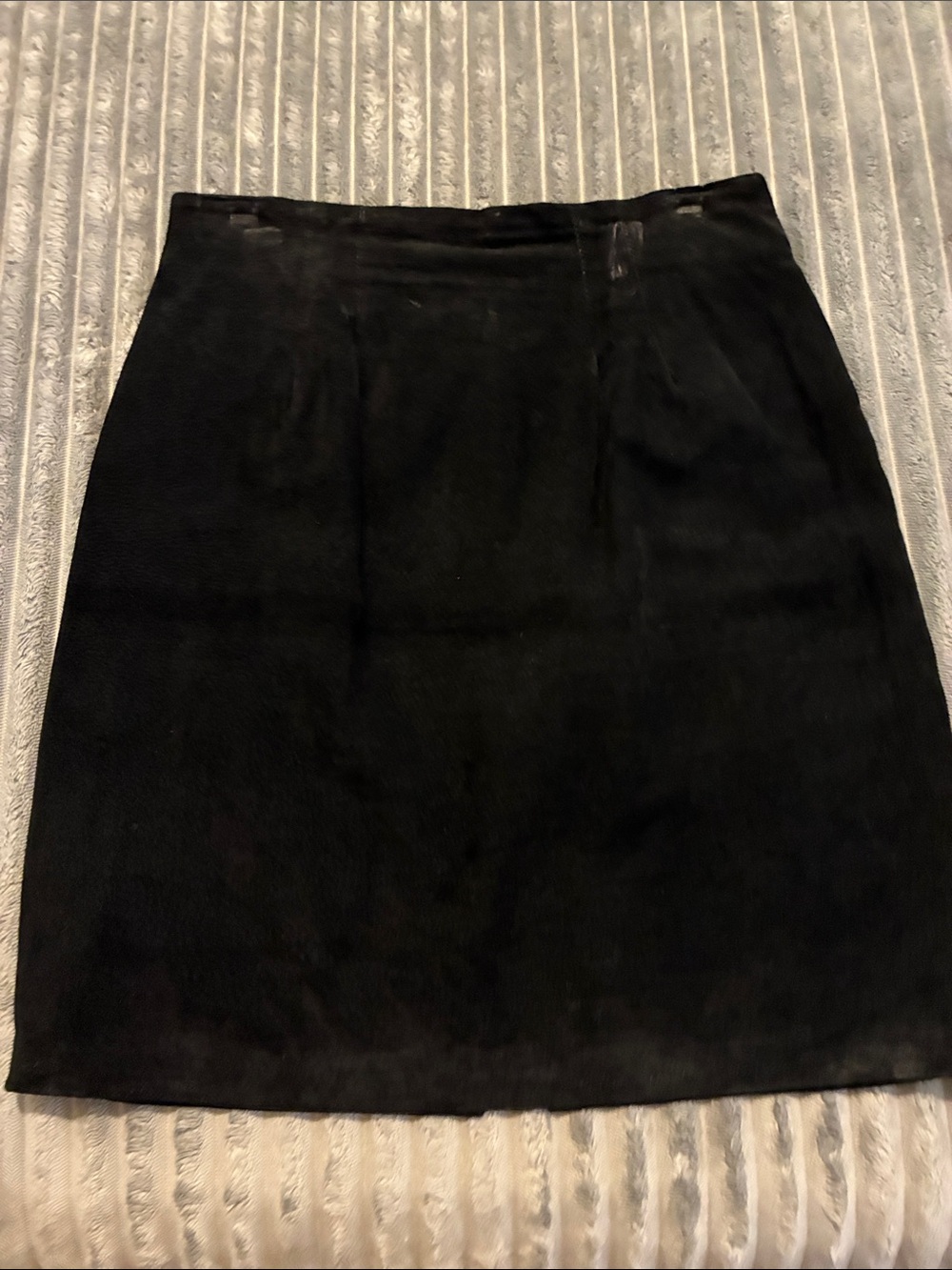 Classic Black Mini Suede Women's Skirt